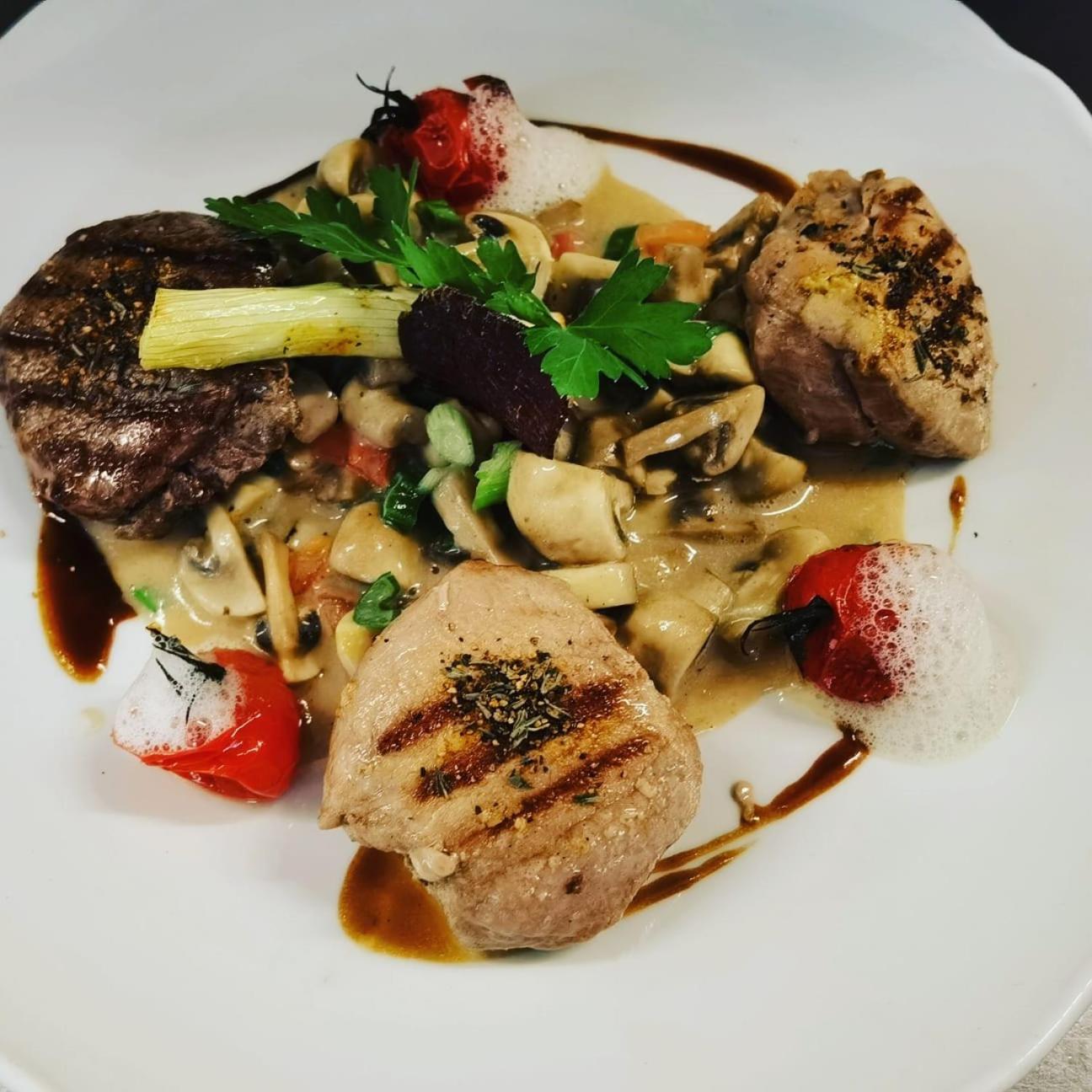 Parkhotel Klueschenberg 플라우암시 외부 사진