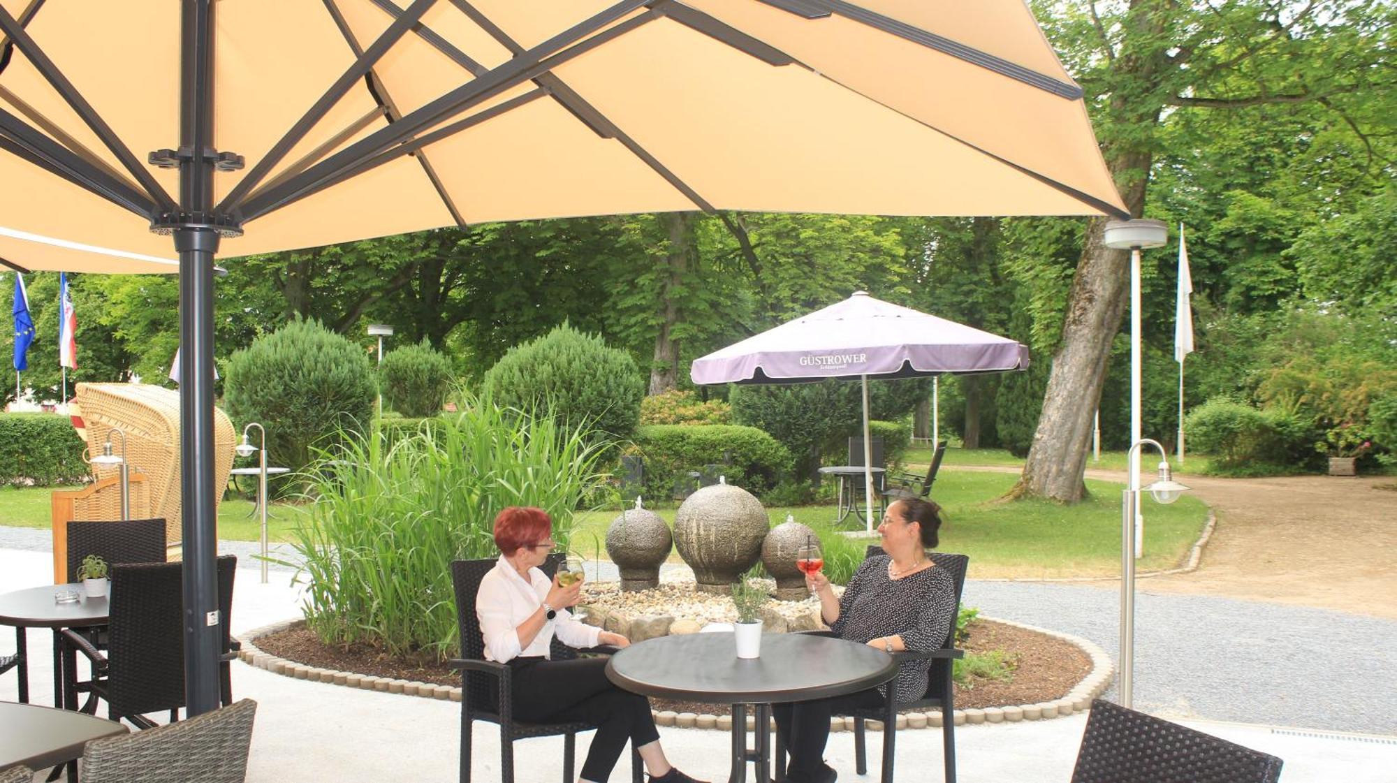Parkhotel Klueschenberg 플라우암시 외부 사진